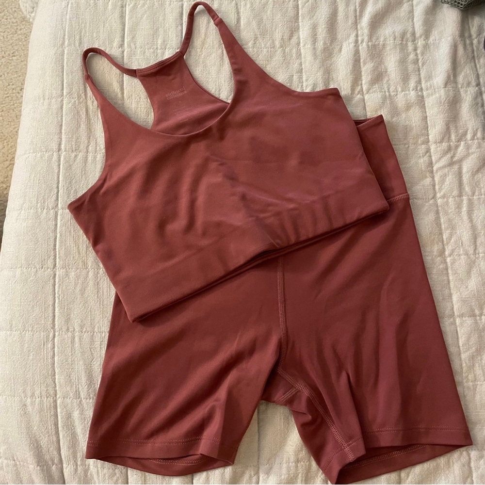 Girlfriend Collective Cleo Bra and Bike Shorts